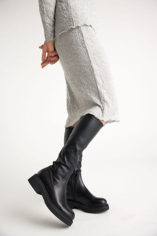 5501 By basics bubble wool rett skjørt