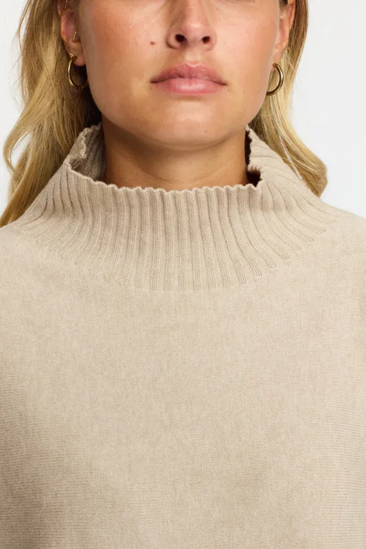 Soffe strikket genser fra 2-Biz