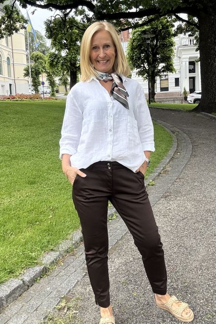 Hovedbilde ISAY brun chinos bukse