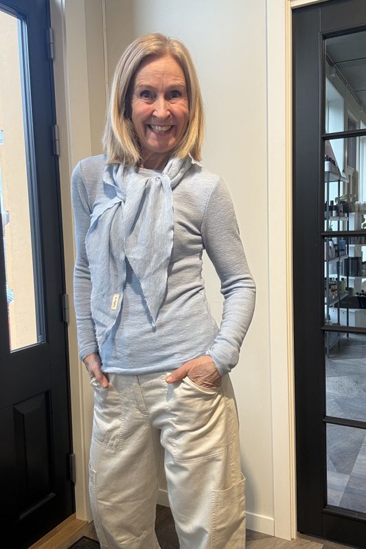 By basics  sin base genser med båthals 4006