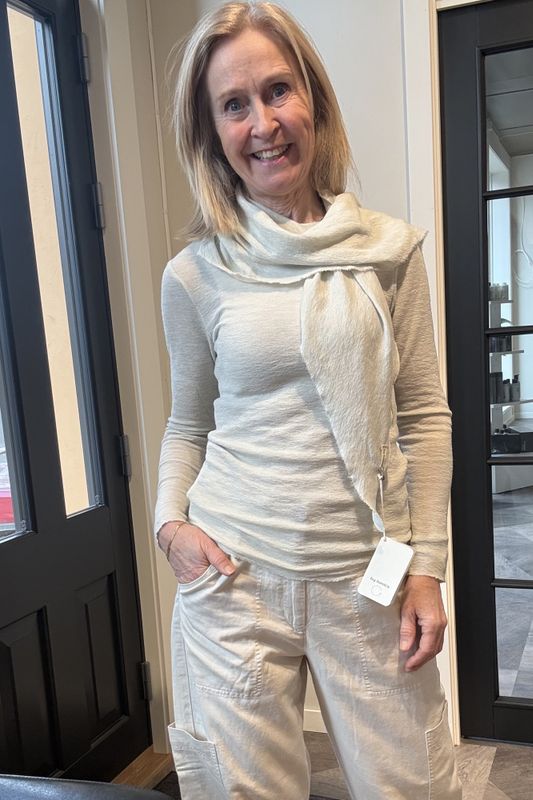 By basics  sin base genser med båthals 4006